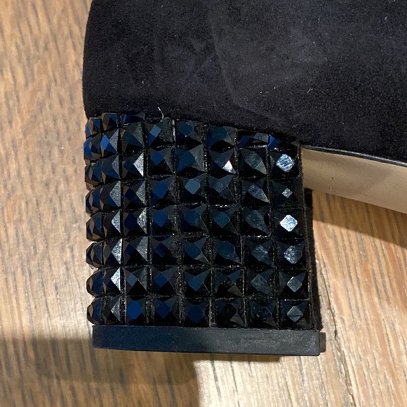 Michael Kors Suede Pumps - Picture 3 of 5